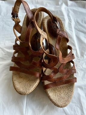 BOC Born Brown Leather Wedge Sandals Slingback comfort shoes size size 7 summer